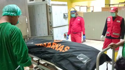Mayat Pria Tanpa Identitas Ditemukan Mengapung di Perairan Sungai Mahakam