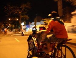 Tukang Becak dan Kuntilanak – Kocak