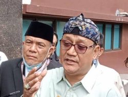 Edy Mulyadi Memenuhi Panggilan Polri