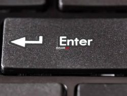 Enter Dulu – Kocak