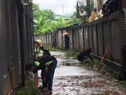 Gerakan Minggu Bersih RT 01 Air Putih Siapkan Bak Sampah