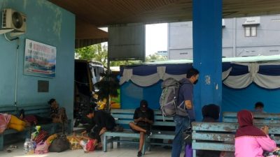 Mulai Dipadati Pemudik, Terminal Sungai Kunjang Tambah Armada