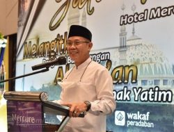 Rusmadi Dikukuhkan Sebagai Bapak Yatim Samarinda di Acara Yatim Fest Ramadhan