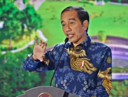 Jokowi Beri Sinyal Kuat Dukung Ganjar di Pilpres