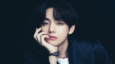 V BTS Dicap Melanggar Stereotip Gender, Populerkan Fashion Mutiara di Kalangan Pria