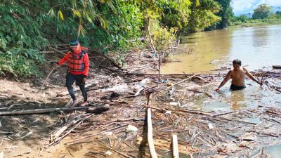 Perahu Karam, Dua Anak Tenggelam di Sungai Mahakam