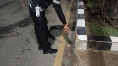 Lepas Kontrol Dan Tabrak Median Jalan, 1 Orang Tewas Dan 1 Orang Kritis