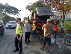 Truk Pengantri Solar Terbakar Saat Ditinggal Sarapan