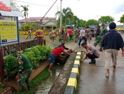 Peringati HUT, Kodam VI/MLW Gelar Gotong-royong di Keraton Gunung Tabur Berau