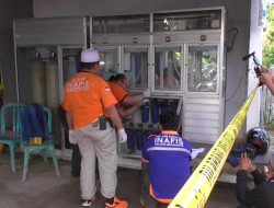 Kaca Toko Pengisian Ulang Air Galon di Samarinda Bolong, Diduga Bekas Terkena Peluru