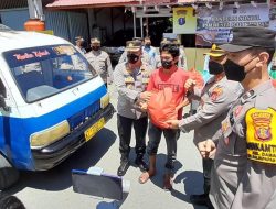 Peduli Dampak Kenaikan BBM, Polresta Balikpapan Bagi Paket Sembako Ke Sopir Angkot
