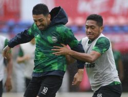 Liga Ditunda, Borneo FC Liburkan Pemain