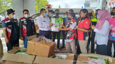 Relawan Ambulan EMT-ITS Terima Bantuan Dari Dinkes Kaltim