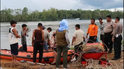 Tugboat Tenggelam di Perairan Sungai Mahakam Kubar, Dua ABK Dikabarkan Masih Terjebak Di Dalam Kapal