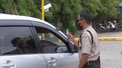 Kendaraan Masuk Pelabuhan Samarinda Kini Wajib Gunakan Kartu E-Card