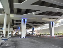 Hiasan Plafon Bandara SAMS Sepinggan Jatuh