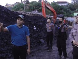 Pakai L300, Batu Bara Diangkut Pada Malam Hari ke Pelabuhan Palaran