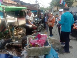 Warga RT 14, 15 dan 23 Gunung Lingai Kompak Gotong Royong