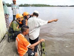Balita 4 Tahun Diduga Jatuh ke Sungai di Belakang Rumahnya Saat Bermain