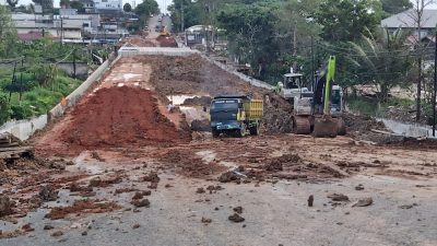 Lagi, Alasan Cuaca Target Pembukaan Jalan MT Haryono Depan Global Sport Molor