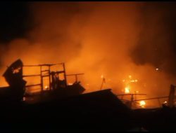 Loa Janan Membara Semalam, 14 Bangunan Terbakar dan 80 Jiwa Kehilangan Tempat Tinggal