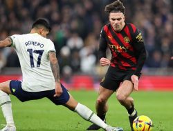 Dikalahkan Spurs, Man City Gagal Pangkas Jarak dengan Arsenal