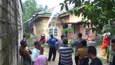 Rumah Kosong Ditinggal Kerja Terbakar, Diduga Akibat Korsleting Listrik