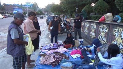 TRC-PPA Jual Baju Bekas Layak Pakai Untuk Bantu Korban Kebakaran di CM