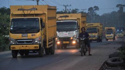 Udin Keluhkan Tambang Ilegal Gunakan Jalan Umum