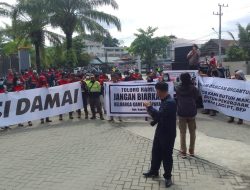 Tuntut Kejelasan Nasib, Ratusan Karyawan PT BEP Demo Mengadu ke Dewan