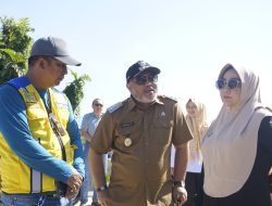 Penutupan Jembatan Sambaliung, Bupati Tinjau Langsung Lokasi Jalur Alternatif untuk Roda Dua