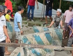 Warga Protes Jalan di Timur Stadion GOR Segiri Ditutup