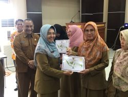 12 Sekolah dan 2 Kampung di Berau Raih Sertifikat Akreditasi Perpustakaan