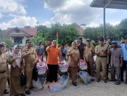 Bupati Serahkan Bantuan Alat Mesin Pertanian Kepada 38 Kelompok Tani