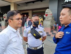 Dishub Awasi Parkiran di Kawasan Jl Pulau Irian