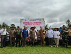 DPTPH Kaltim Bagikan Alsintan di Gerakan Pangan 1000 Ha Kukar