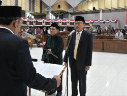 Kaharuddin Resmi Gantikan Makmur