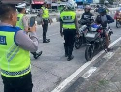 Satlantas Garuk 185 Pelanggar Lalu Lintas yang Terjaring ETLE Mobile