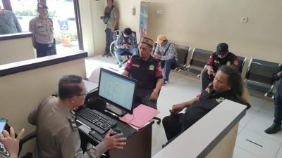 Ormas Gagak Bersatu Nusantara Laporkan Rocky Gerung ke Polda Kaltim