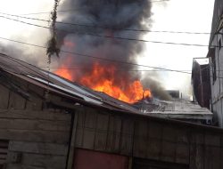 Diduga Akibat Korsleting Listrik, 3 Rumah di M Yamin Terbakar
