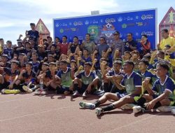 Turnamen Sepak Bola MBC Ditutup, Bupati Kutim Optimis Lahirkan Bibit Atlet Andal