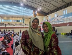 Guru SDN 007 Loa Janan Apresiasi Kegiatan Membaca dan Mendongeng 1000 Anak