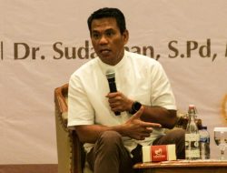 Rusman Ya’qub Bagikan Pengalaman Positif Membaca dan Menulis untuk Kesehatan