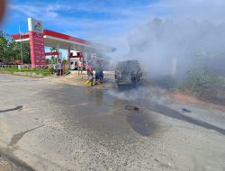 Mobil Kijang Diduga Pengetap, Terbakar di Depan SPBU Marangkayu
