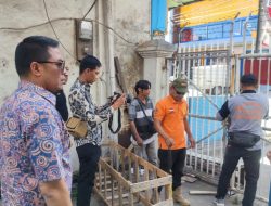 Wali Kota Samarinda Tinjau Fasilitas Umum yang Ditutup Sepihak