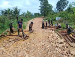 Jalan Tani Baru di Desa Kerta Buana Diharapkan Mempermudah Distribusi Hasil Panen