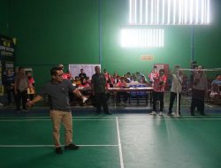Staf Ahli Berau Buka Gelaran Pertandingan Bulutangkis