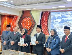 Wali Kota dan DPRD Tandatangani Nota Kesepakatan KUA-PPAS Perubahan APBD Bontang 2025