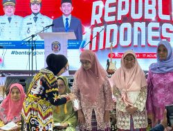 Pemkot Bontang Berikan Hadiah kepada Istri Veteran di HUT ke-80 RI