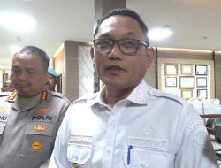 Wagub Kunjungi Tersangka Bom Molotov